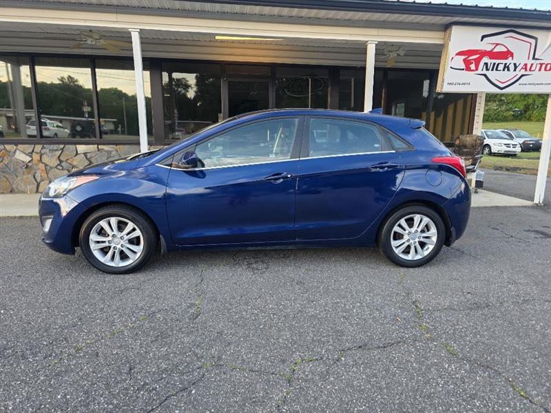 Hyundai Elantra GT  2013