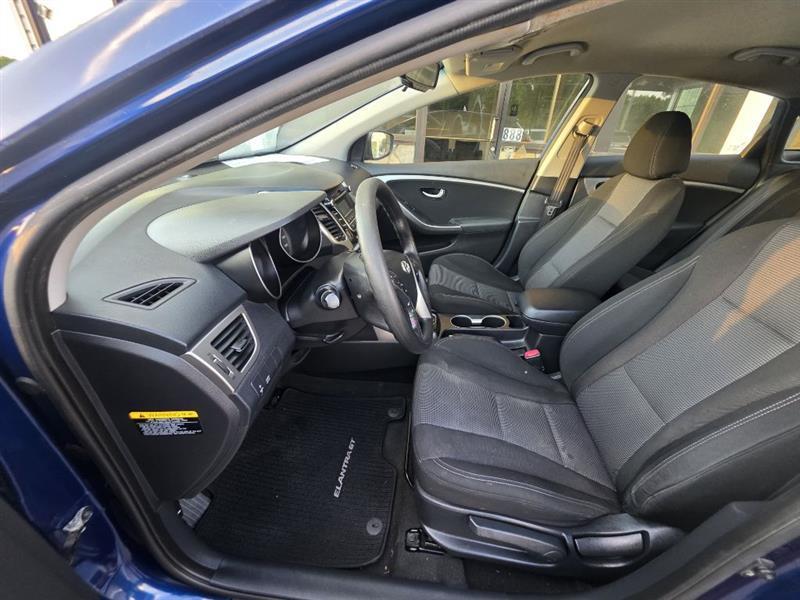 Hyundai Elantra GT  2013