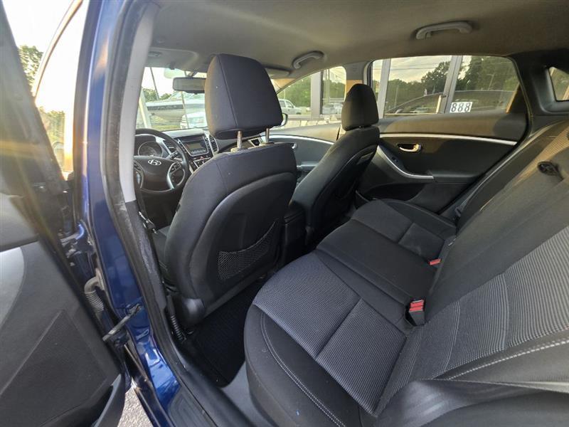 Hyundai Elantra GT  2013