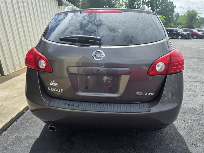 Nissan Rogue S AWD 2010