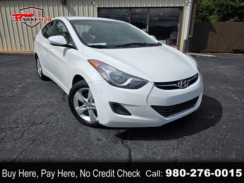 Hyundai Elantra GLS M/T 2013