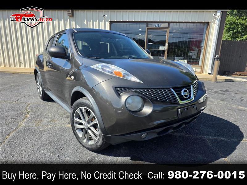 Nissan Juke S AWD 2013