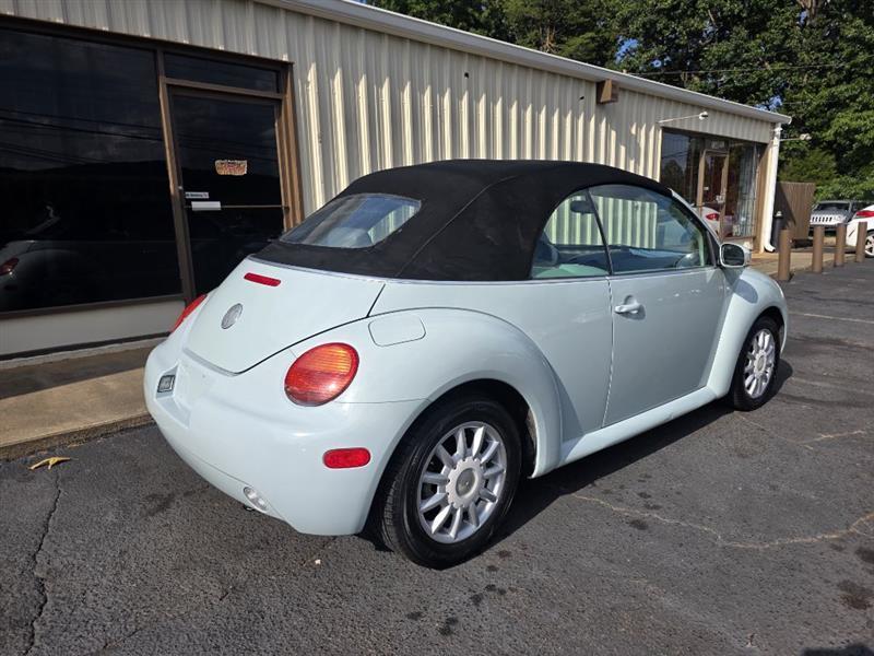 Volkswagen New Beetle GLS 2.0L Convertible 2005