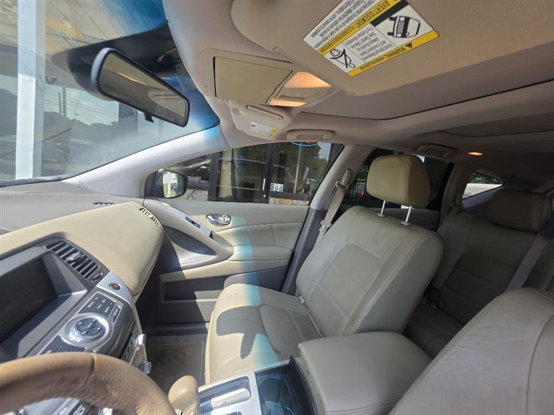 Nissan Murano S 2013