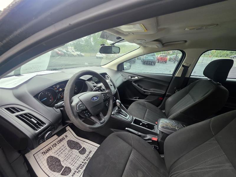 Ford Focus SE Sedan 2018