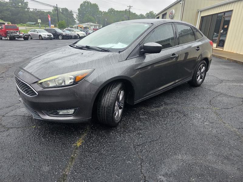 Ford Focus SE Sedan 2018