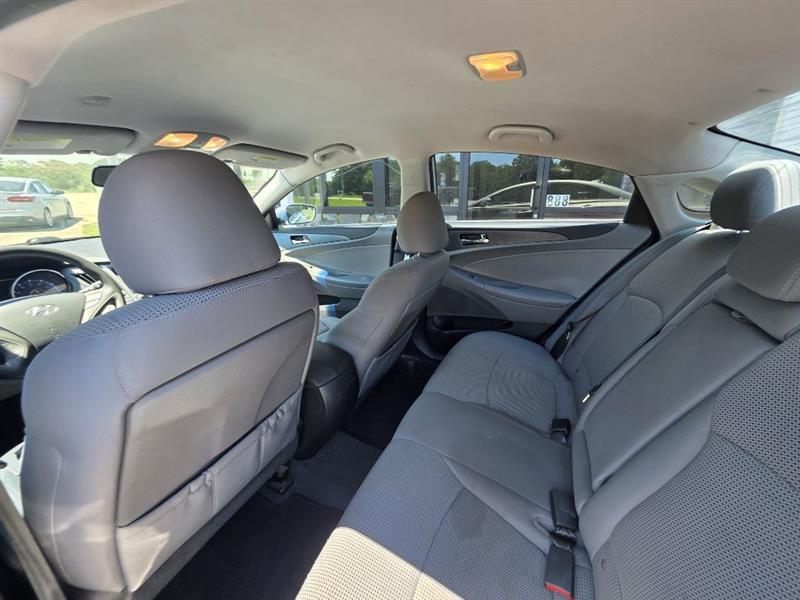 Hyundai Sonata GLS 2013