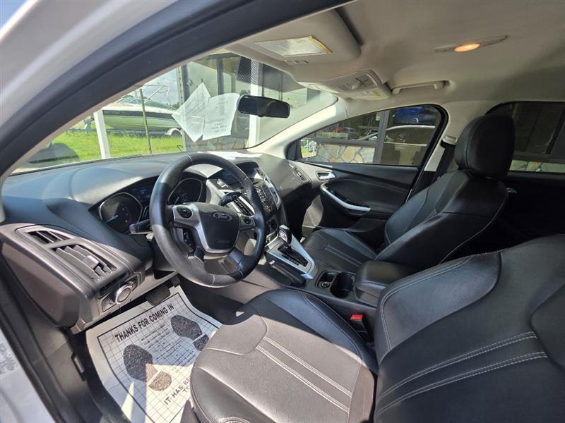 Ford Focus SE Hatch 2014