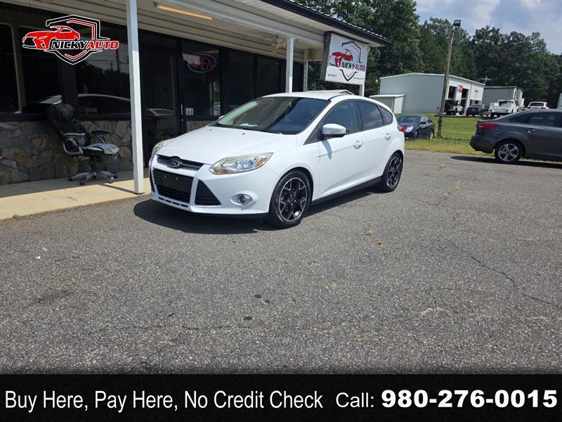 Ford Focus SE Hatch 2014