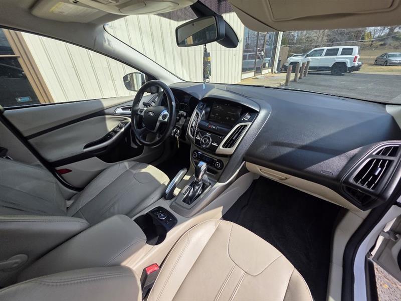 Ford Focus SEL 2012