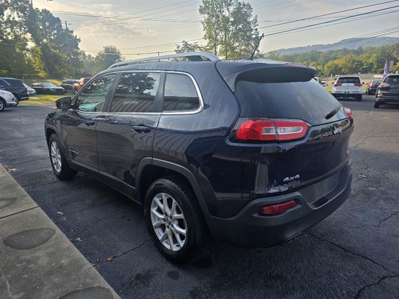 Jeep Cherokee Latitude 4WD 2015