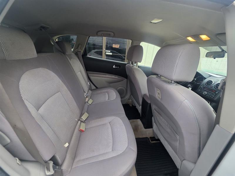 Nissan Rogue S AWD 2008