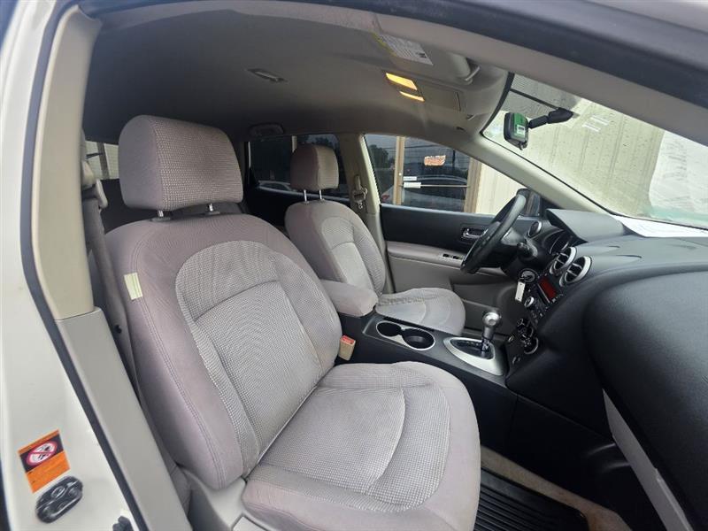 Nissan Rogue S AWD 2008
