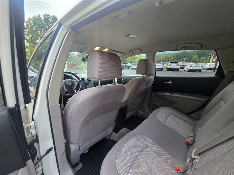 Nissan Rogue S AWD 2008