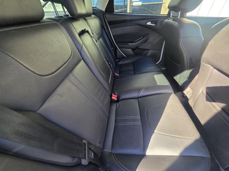 Ford Focus Titanium Hatch 2014