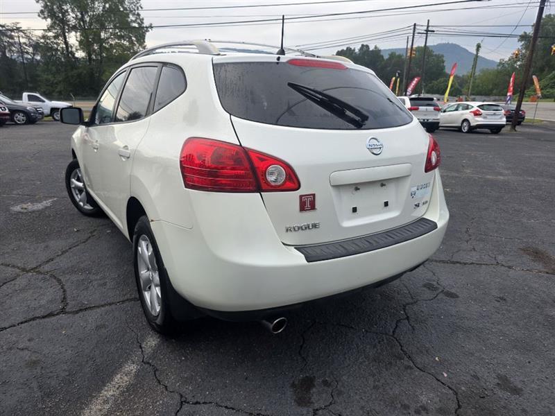 Nissan Rogue S AWD 2008