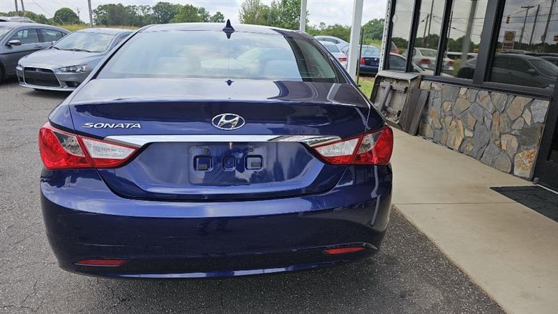 Hyundai Sonata GLS Auto 2011