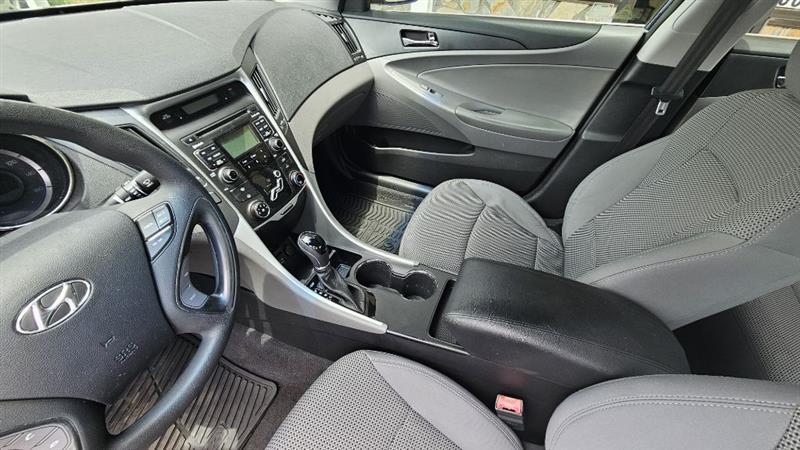 Hyundai Sonata GLS Auto 2011