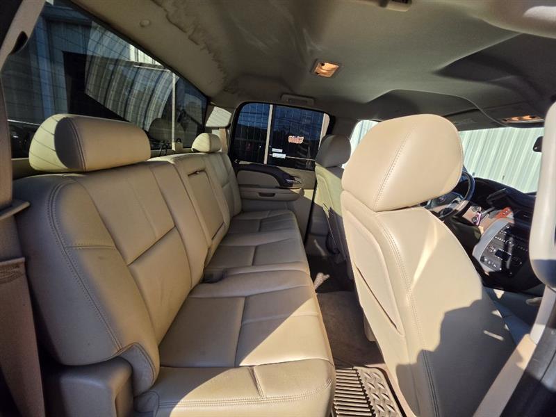 GMC Sierra 1500 SLT Crew Cab 4WD 2010