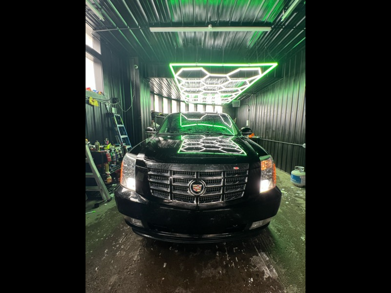 2013 Cadillac Escalade AWD Luxury