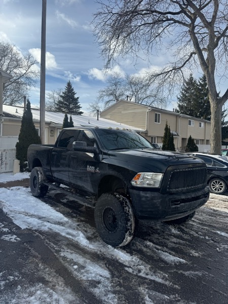 RAM 2500 Tradesman Crew Cab SWB 4WD 2016