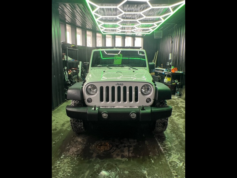 2018 Jeep Wrangler JK SPORT