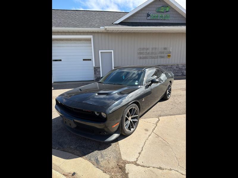 Dodge Challenger  2016