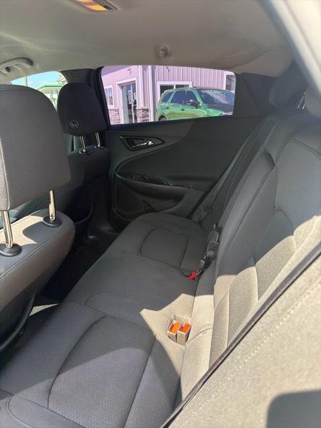 Chevrolet Malibu  2016