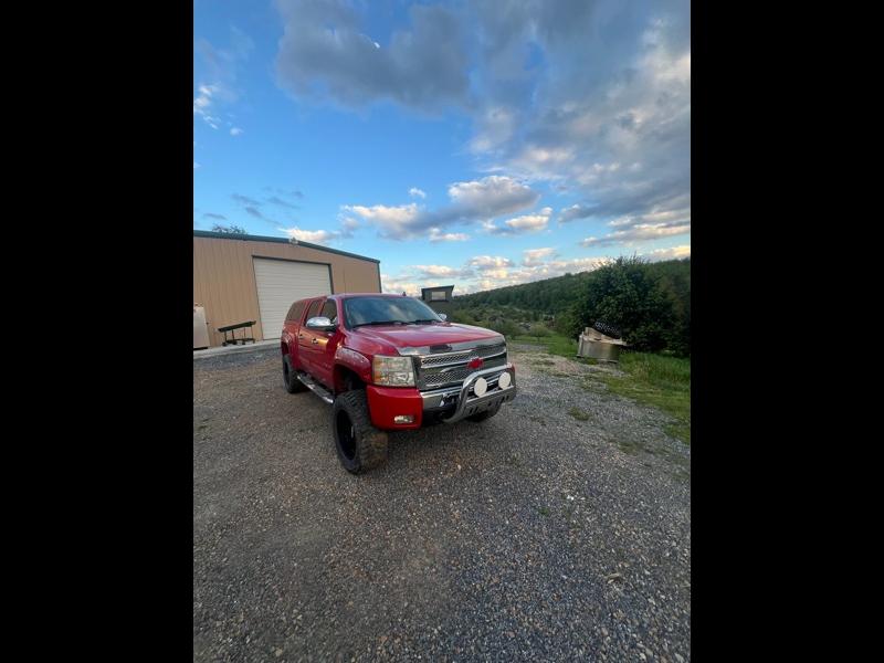 Chevrolet Silverado 1500 2LT Crew Cab Long Box 4WD 2011