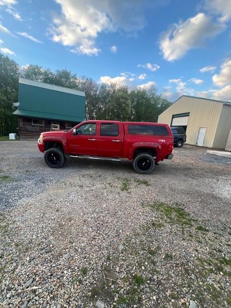 Chevrolet Silverado 1500 2LT Crew Cab Long Box 4WD 2011