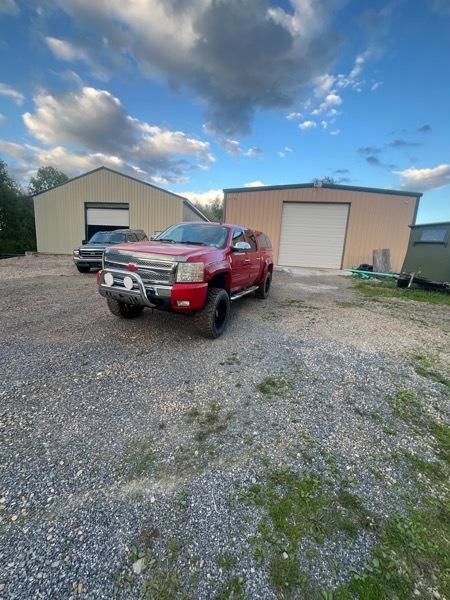 Chevrolet Silverado 1500 2LT Crew Cab Long Box 4WD 2011