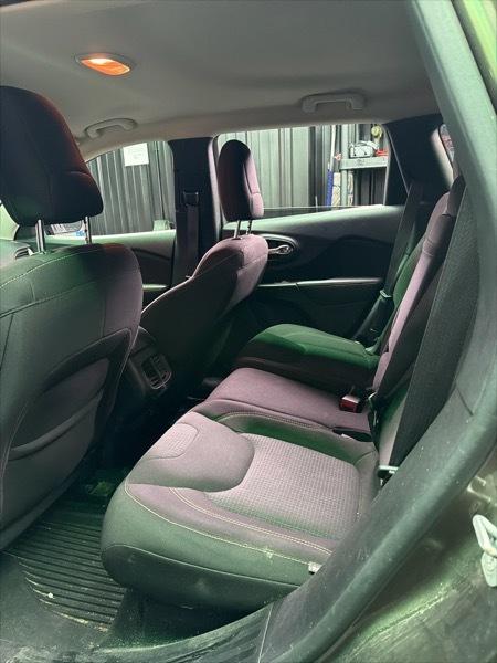 Jeep Cherokee Latitude 4WD 2015