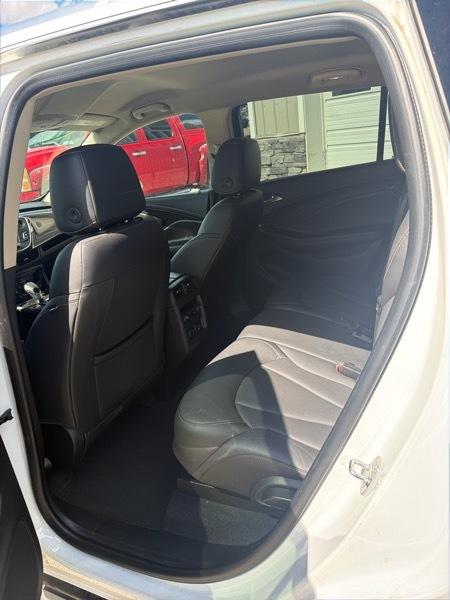 Buick Envision Essense 2017