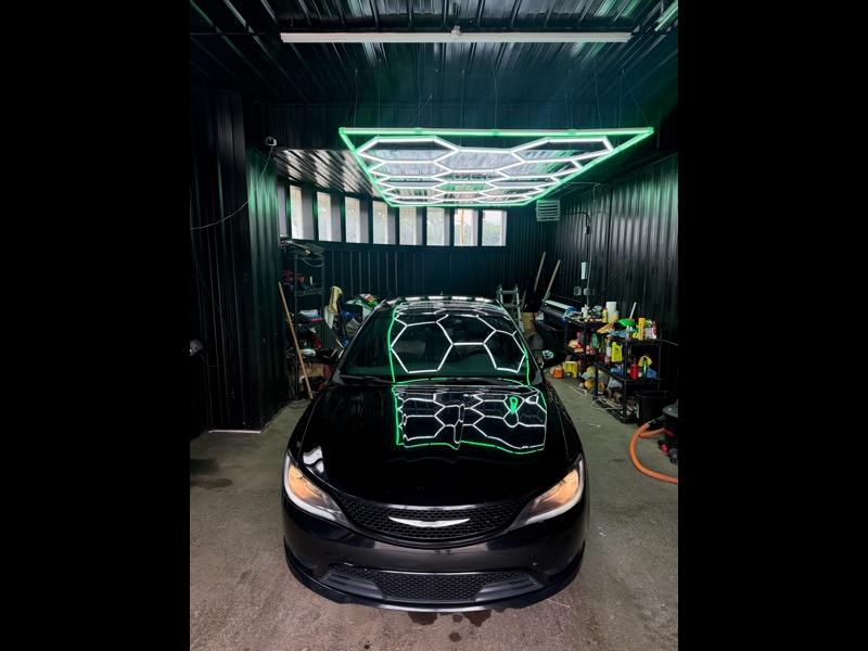 2015 Chrysler 200 S AWD