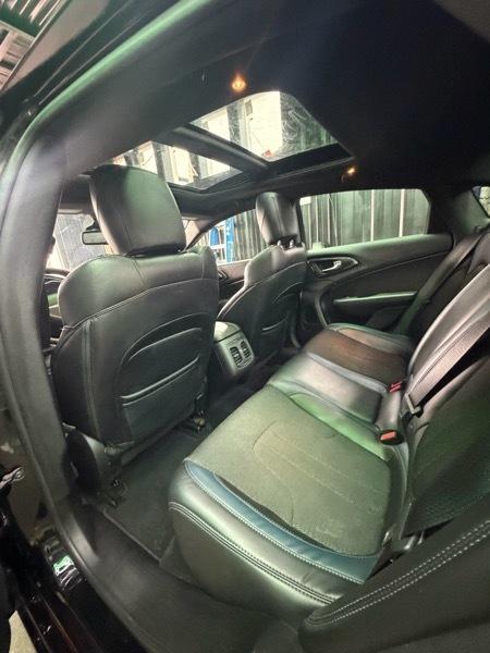 Chrysler 200 S AWD 2015