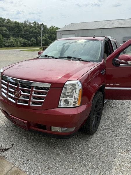 Cadillac Escalade  2014