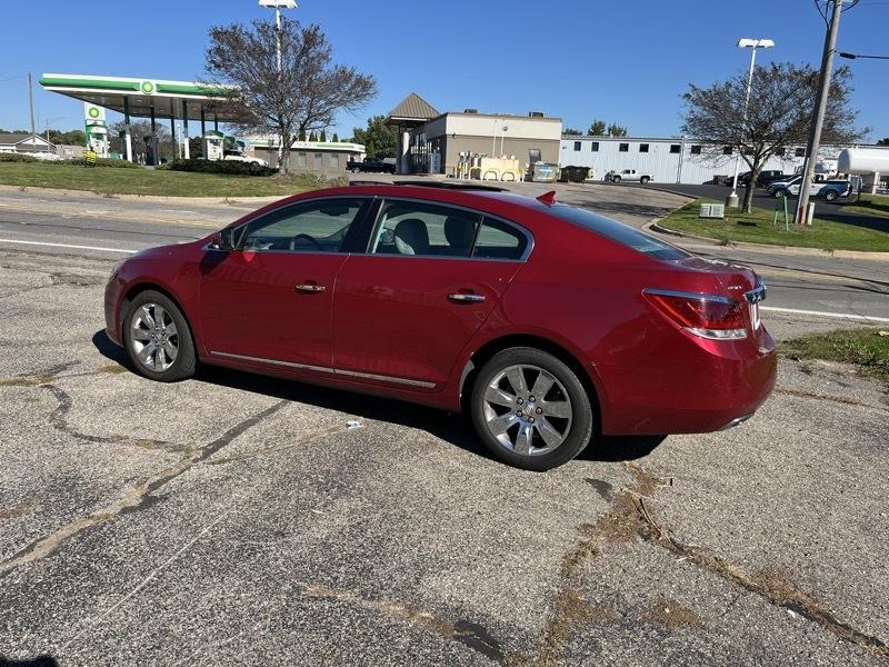 Buick LaCrosse  2012