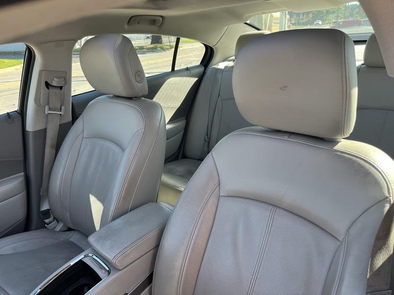 Buick LaCrosse  2012