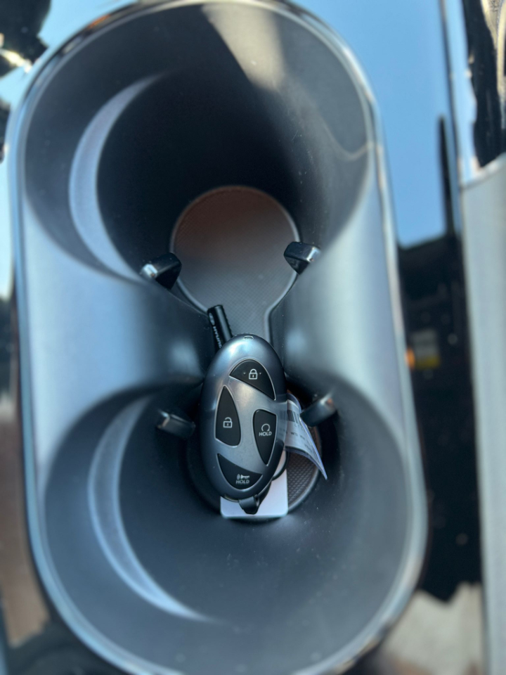 Hyundai Elantra Hybrid Blue 2025 Hyundai Elantra Hybrid Blue 2025