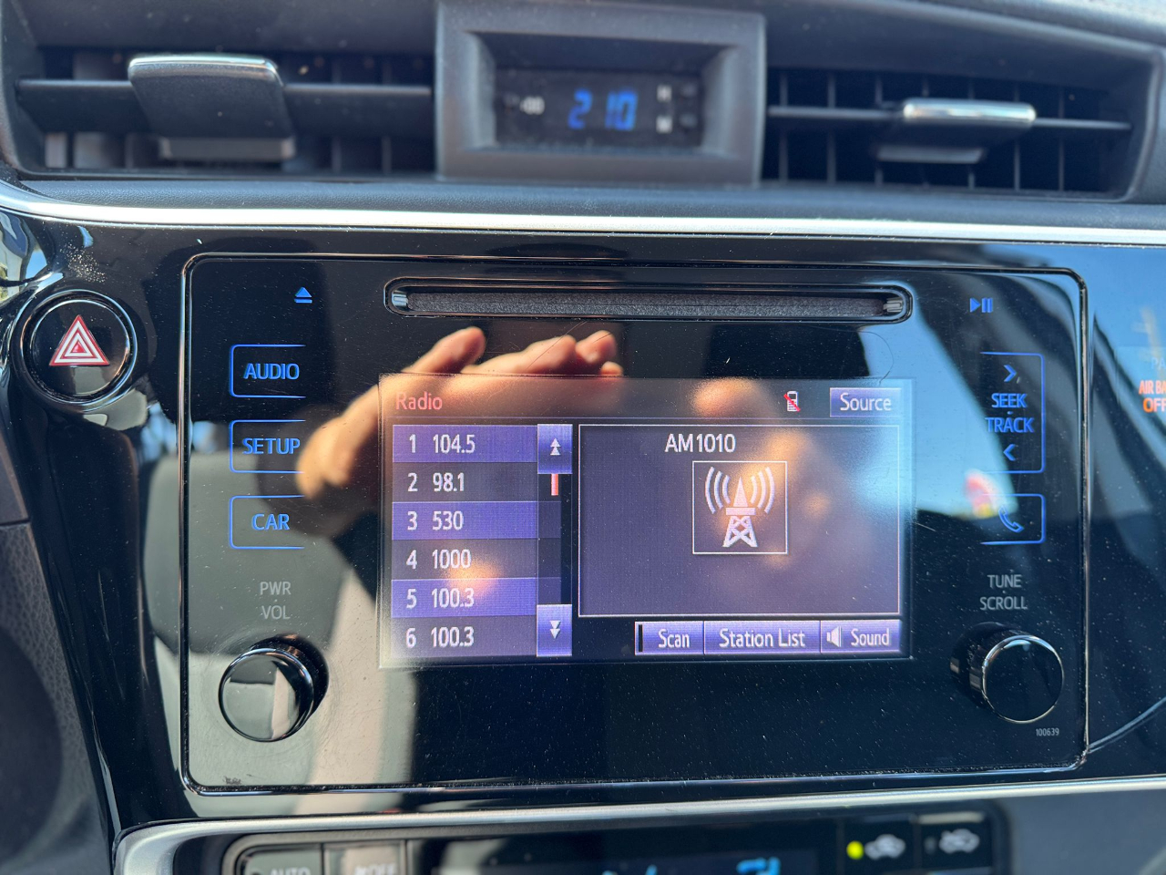 Toyota Corolla LE CVT 2019 Toyota Corolla LE CVT 2019