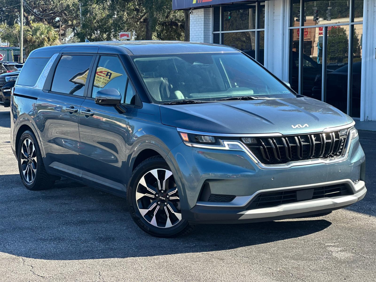 Kia Carnival EX 2023