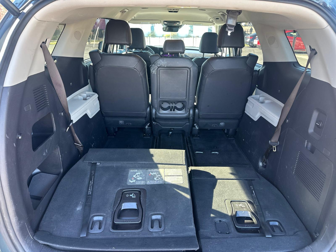 Kia Carnival EX 2023