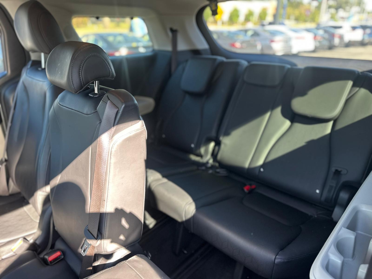 Kia Carnival EX 2023