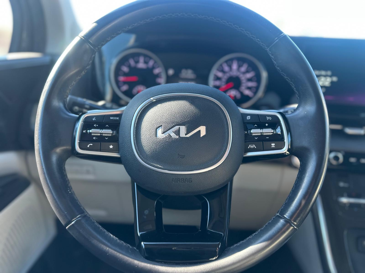 Kia Carnival EX 2023