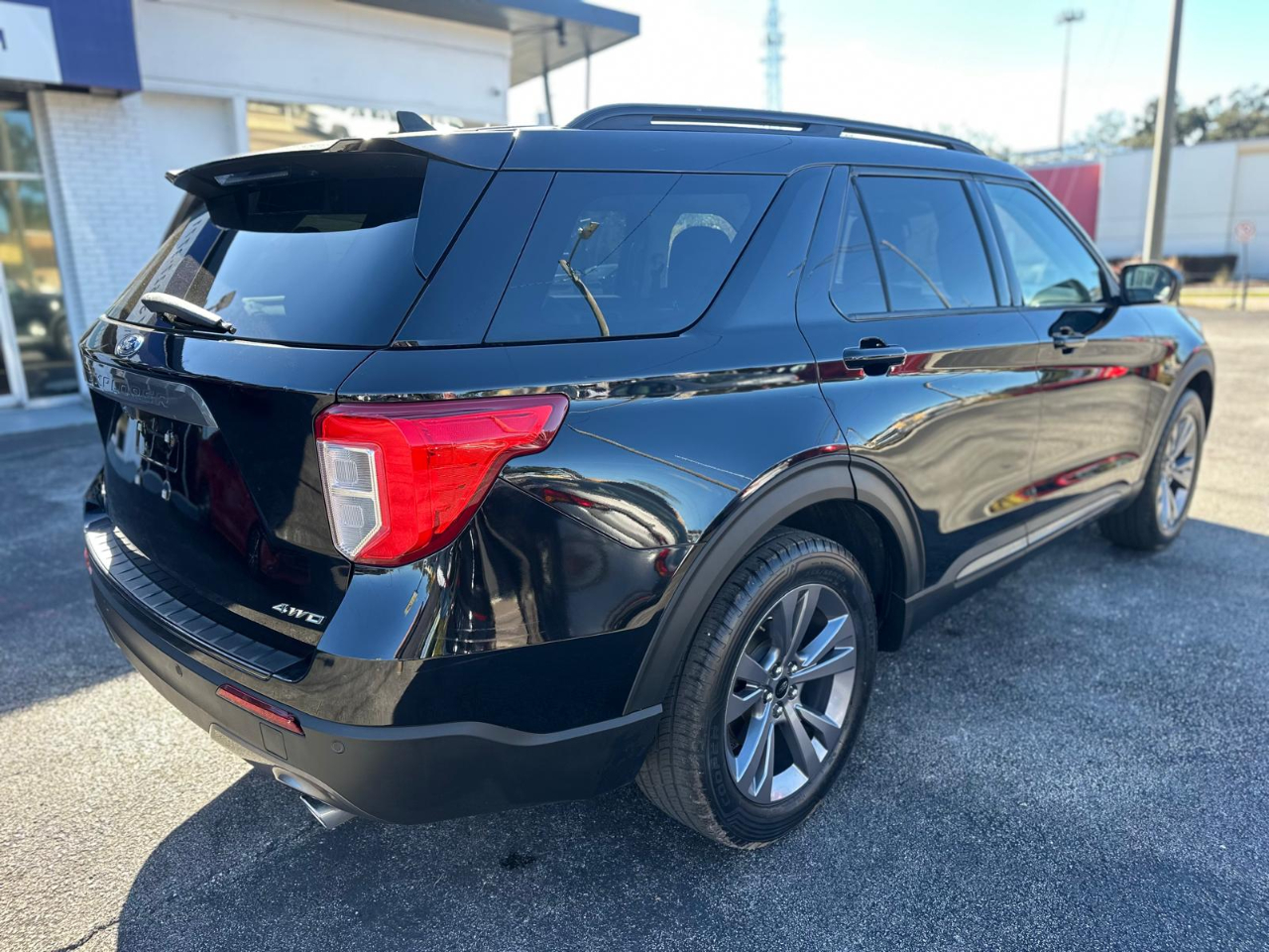 Ford Explorer XLT AWD 2021