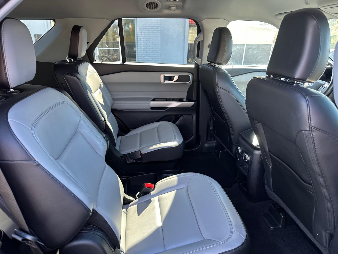 Ford Explorer XLT AWD 2021