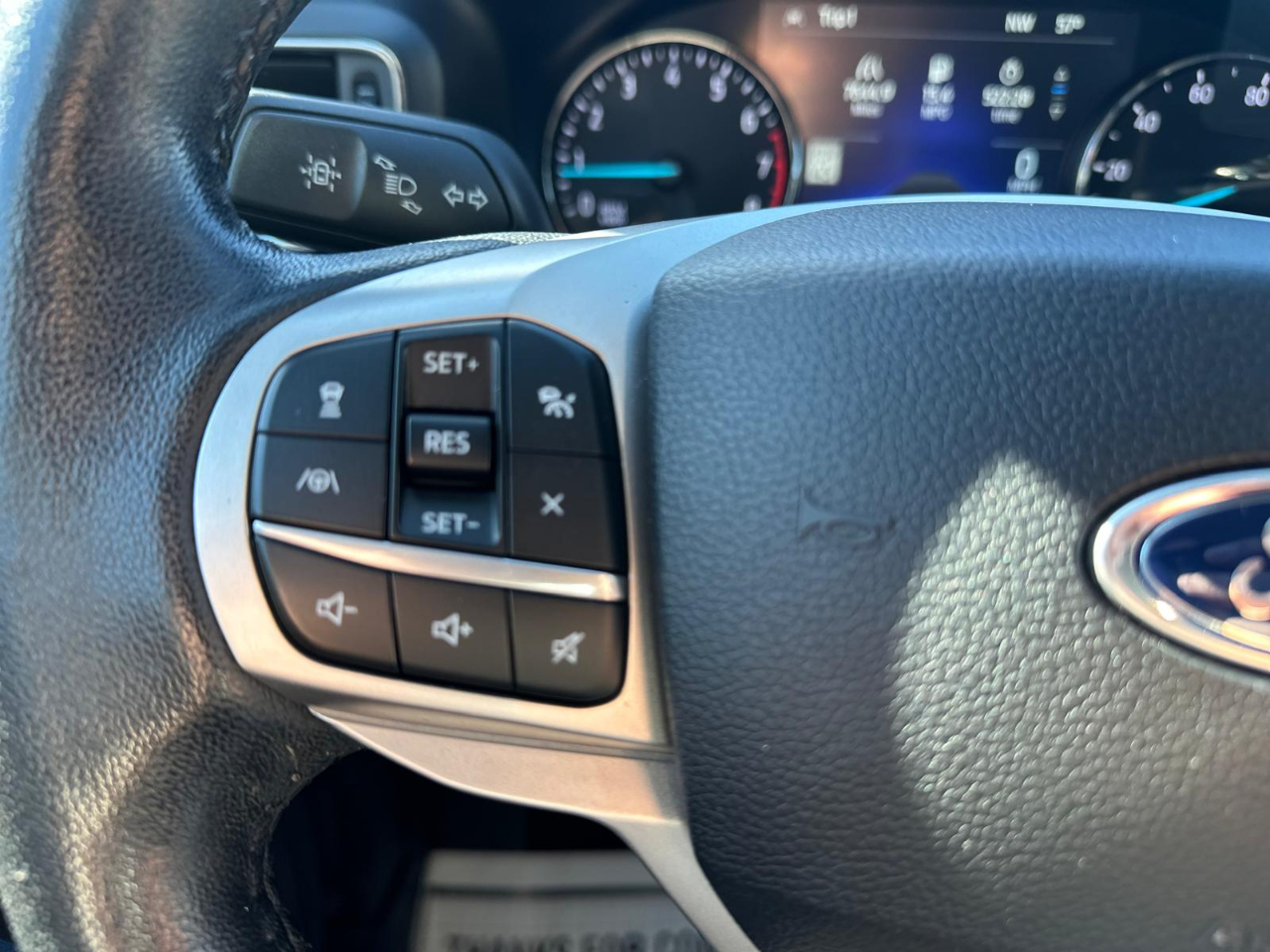 Ford Explorer XLT AWD 2021