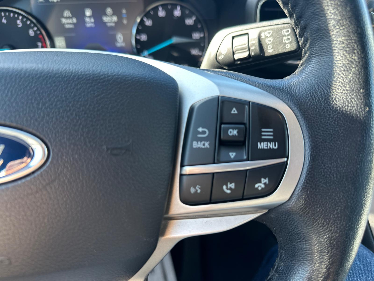 Ford Explorer XLT AWD 2021