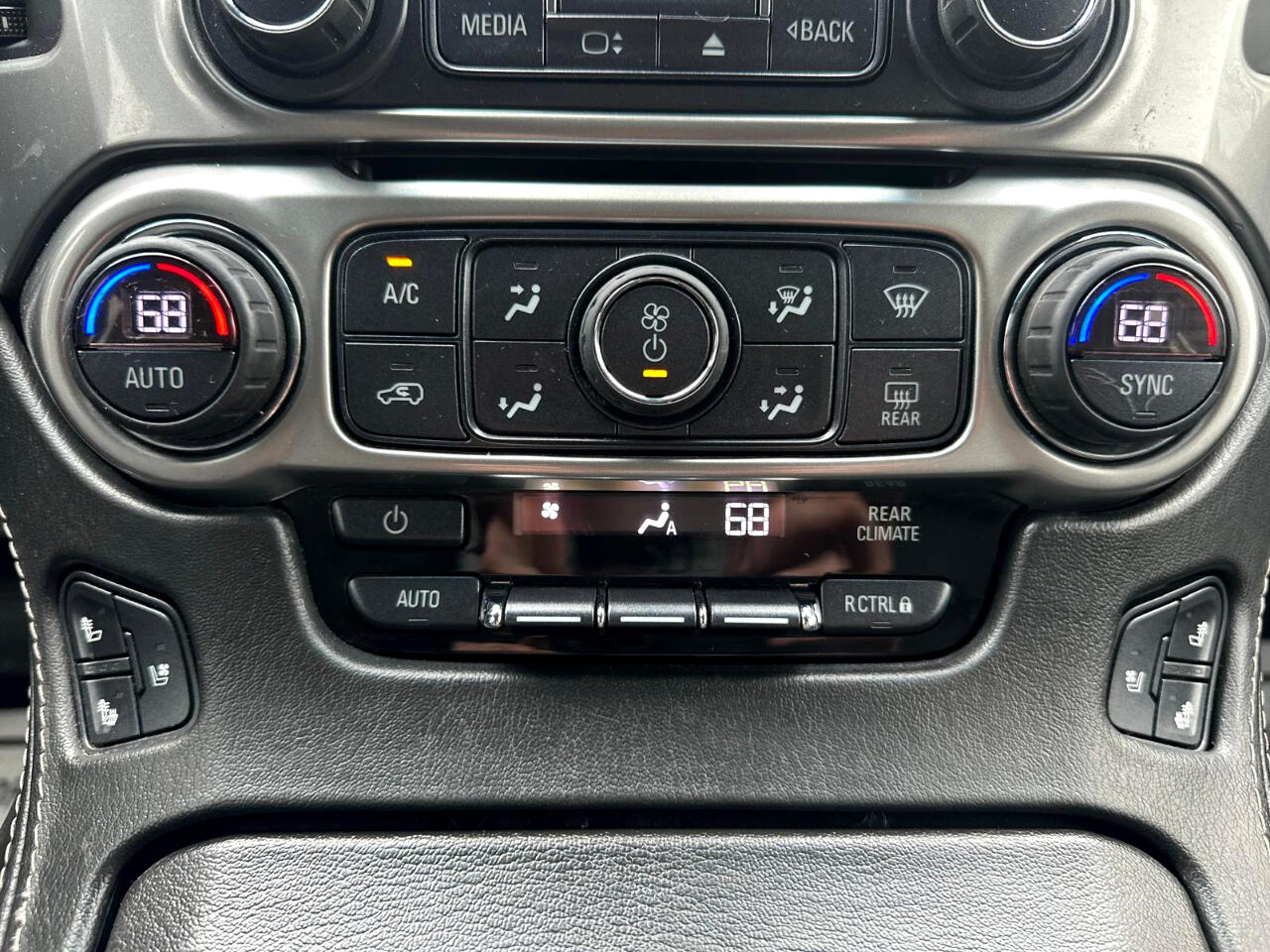 Chevrolet Tahoe Premier 2WD 2018