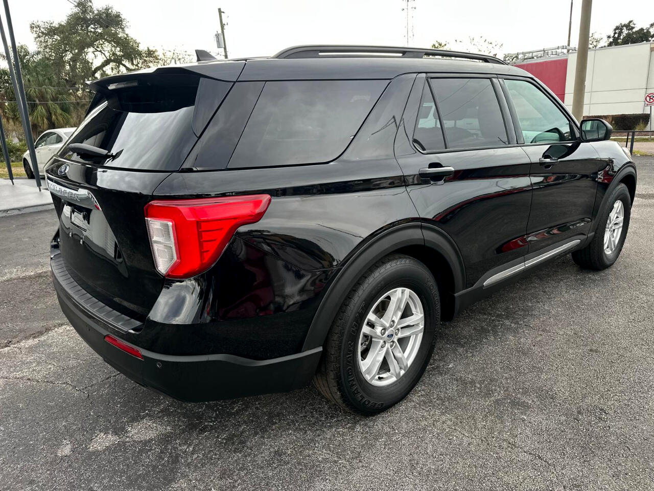 Ford Explorer XLT 2022